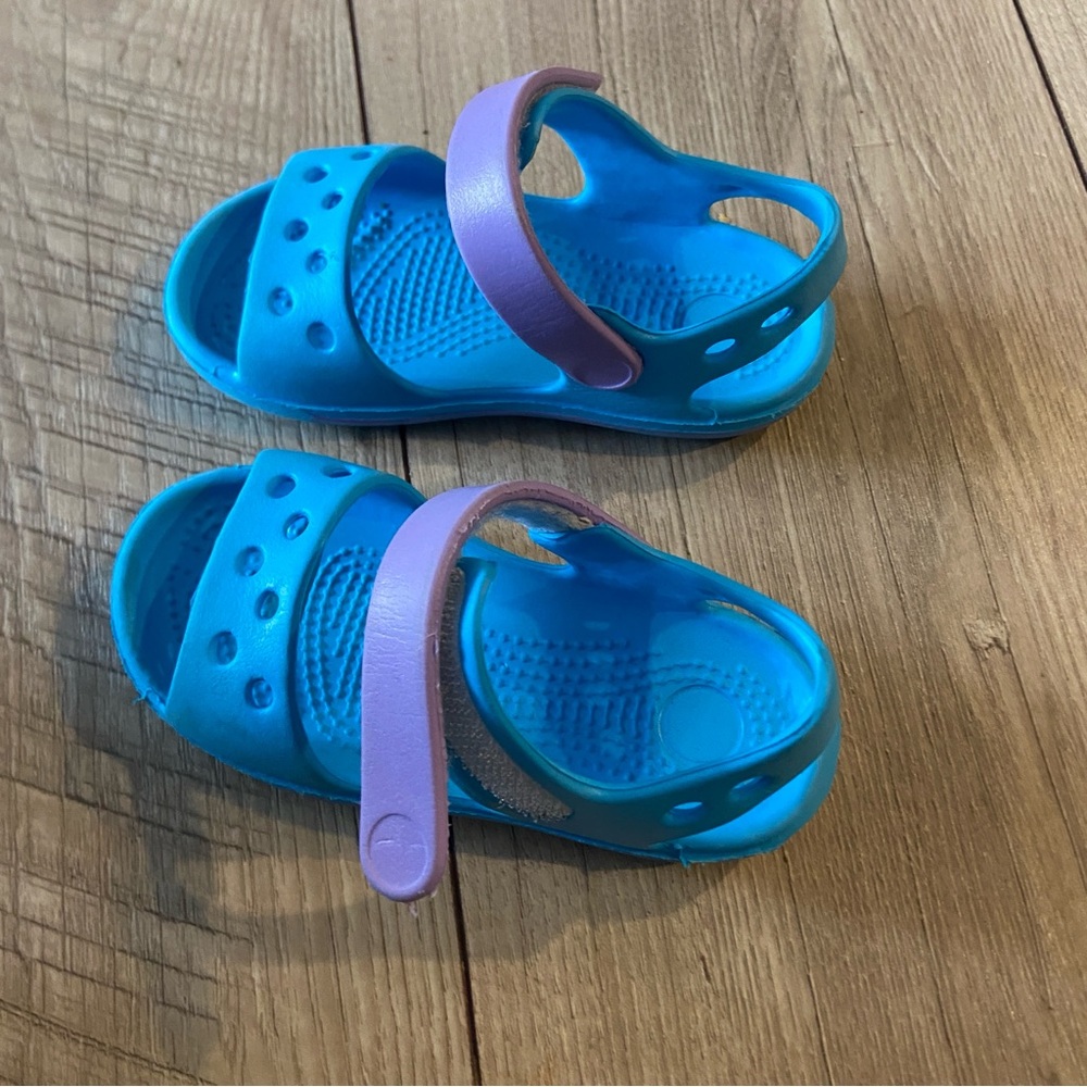 George Toddler Girl Sandal w/ FREE Bucket hat with purchase